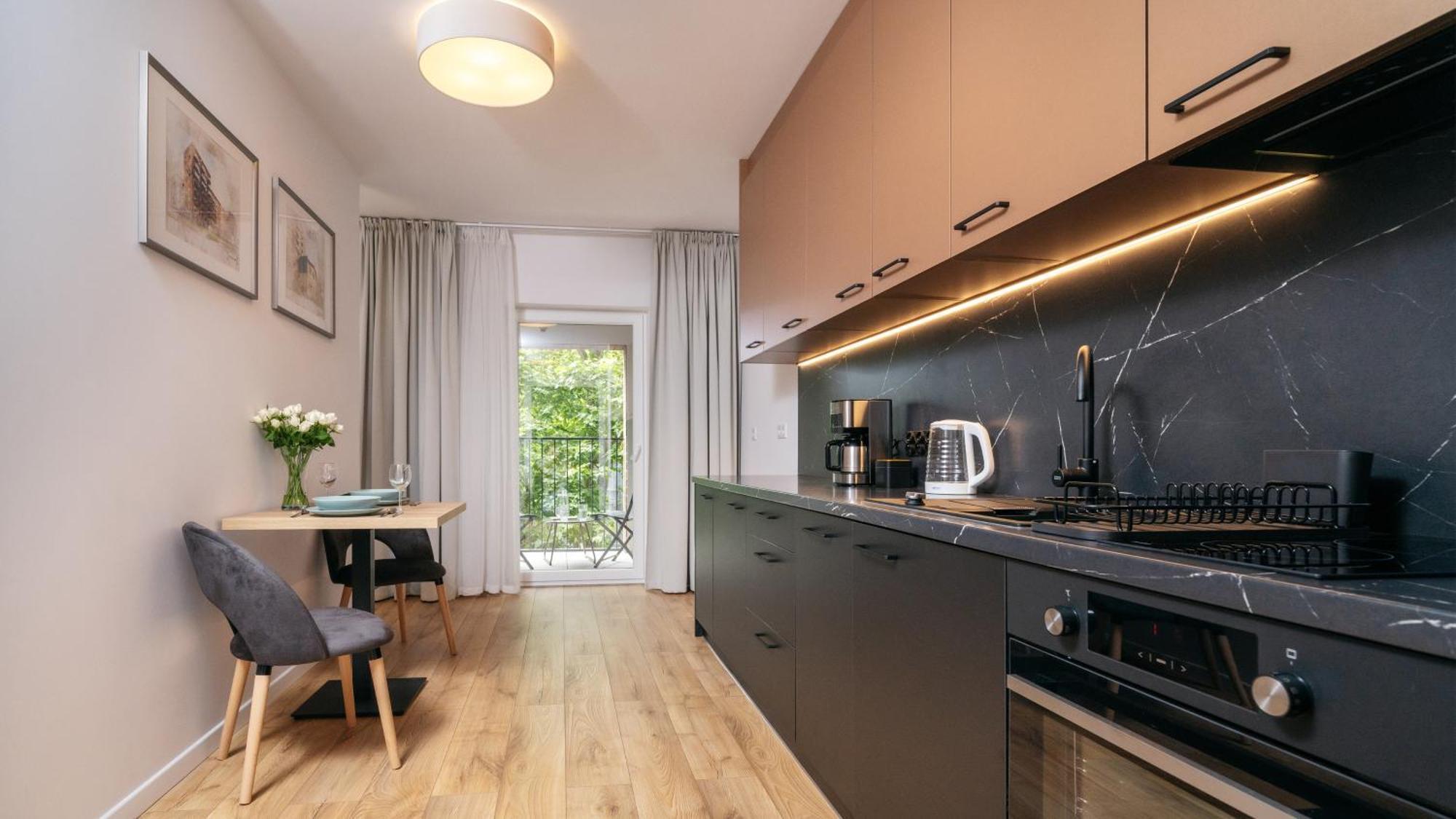 Apartamenty Sun & Snow Atal City Square Wrocław Exterior foto